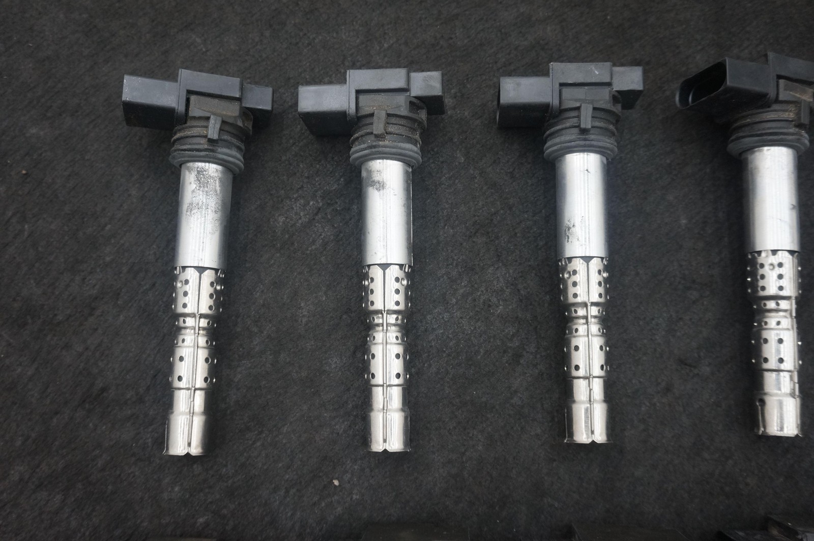 Set 12 6.0L Ignition Coil OEM 07C905115 Bentley Continental Flying Spur 2006-12+