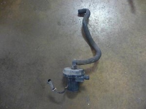06-11 CADILLAC DTS 4.6L AT FWD Air Injector Injection Pump Motor OEM