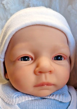 LUIS - Bebé reborn para niñas hasta 7 años - Piezas originales - Hecho en España