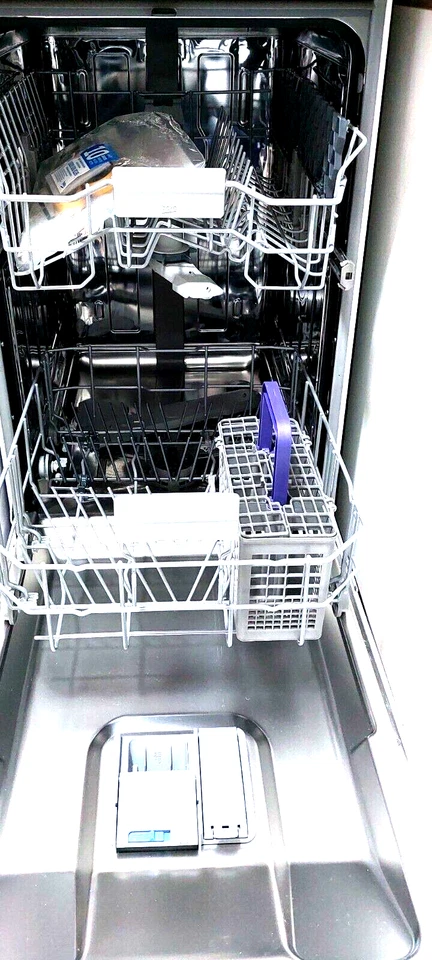 Geschirrspüler 45 cm BEKO -BDFS26020WQ freistehend mit Unterbaumöglichkeit