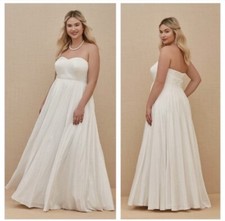 NEW Torrid White Satin Size 14 Strapless Wedding Dress Leopard Design By Torrid
