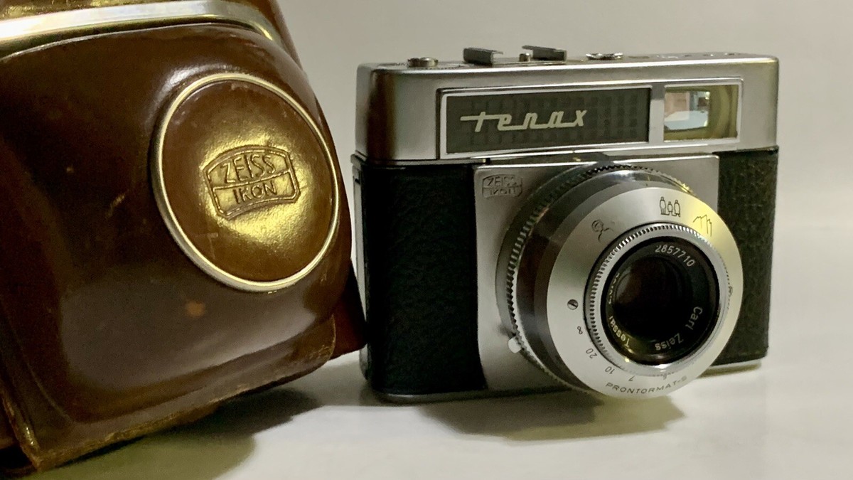 Zeiss Ikon フィルムカメラ 念願のフィルムカメラ、Zeiss Ikon｜kon