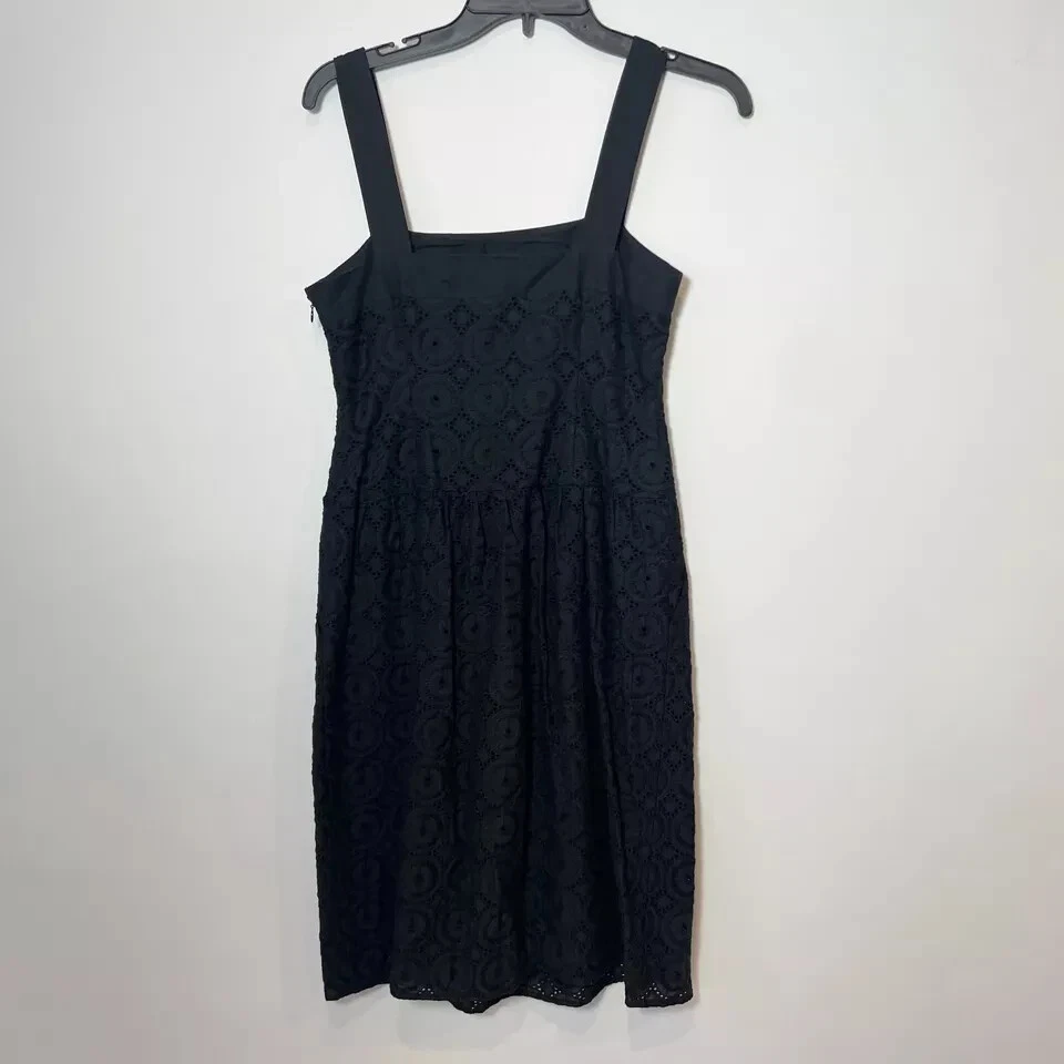 Mini Vestido Apostrophe Sin Mangas Ojales Negro Para Mujer Talla 2 Forrado Informal Y2k Foto 2 de 4