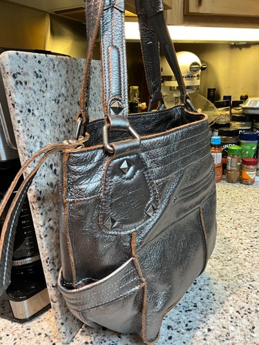 B.MAKOWSKY GHANA PEWTER SHOPPER $228 NEW DUAL HANDLES PERFECT SIZE - Picture 11 of 14