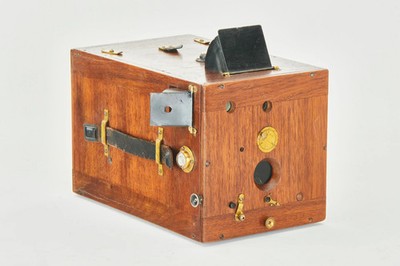 Dr. Krügener Delta 9x12 Magazine Camera 1890-1900 detektive kamera  CE11354