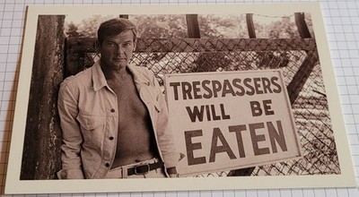 AK 007 :: ROGER MOORE als JAMES BOND im Film ''Leben und sterben lassen'' #3220