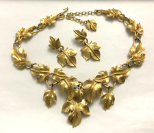 Set Halskette + Ohrringe Metall vergoldet signiert Kunio Matsumoto für Trifari
