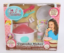 Jakks Pacific Girl Gourmet Cupcake Maker 2009 New in Box 05428