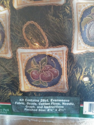 Teresa Wentzler Cloisonne Fruit Ornaments counted cross stitch kit, Sealed - Picture 4 of 5