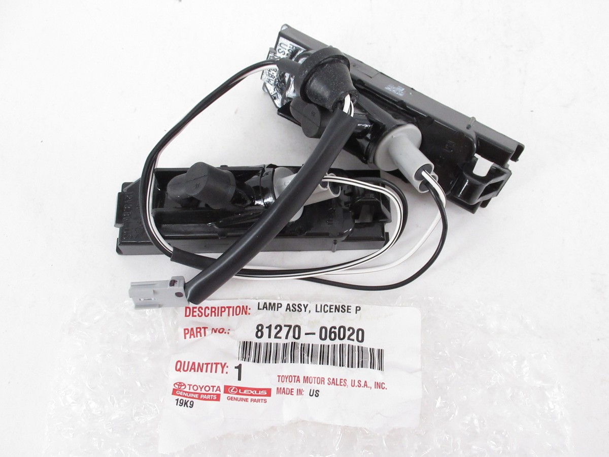 Genuine OEM Toyota 81270-06020 License Plate Lamp Assy 05-10