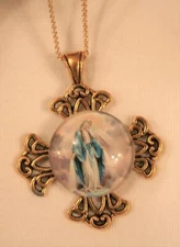 Filigree Maltese Cross Miraculous Immaculate Mary Cameo Goldtn Pendant Necklace