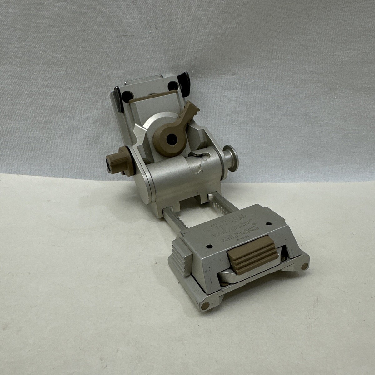 実物 Wilcox(ウィルコックス)L4G24 NVG Mount BK 中古品 Rare Old Gen Wilcox L4 G24 Breakaway NVG Mount Early GWOT