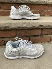 Easy Spirit, ES Ignite, White/Gray Lace Up, Low Top, Sneaker, US 8.5