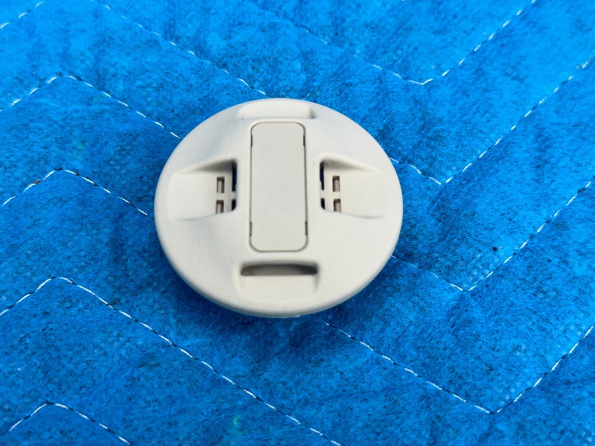 Lexus LX570 Rear RH or LH Air Temperature Sensor Beige:LL02 2013