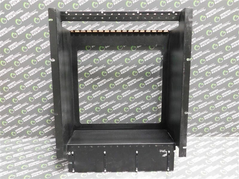 Chasis Ametek ISM-1-768-608-A-0-3L-3A (125VDC)-3R-19RD (125VDC)-C-CI/MODBUS USADO Foto 4 de 4