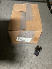 Box Of 67 Erico Caddy 16P Conduit Hanger Clip, for 1" EMT