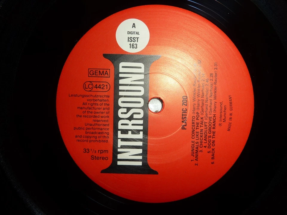 HARRY WINKLER - Plastic Zoo . LP 33T . RARE ELECTRO DISCO FUNK LETFIELD . EX+ - Photo 3/4