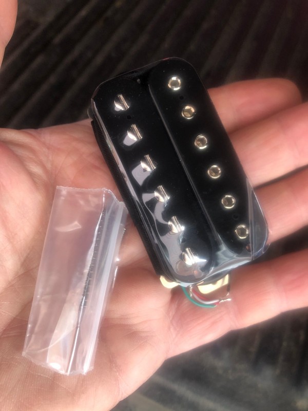 ARTEC ELECTRIC GUITAR PICKUP BRAND NEW IN THE BOX  w/ INSTALLATION TOOLS /MANUAL