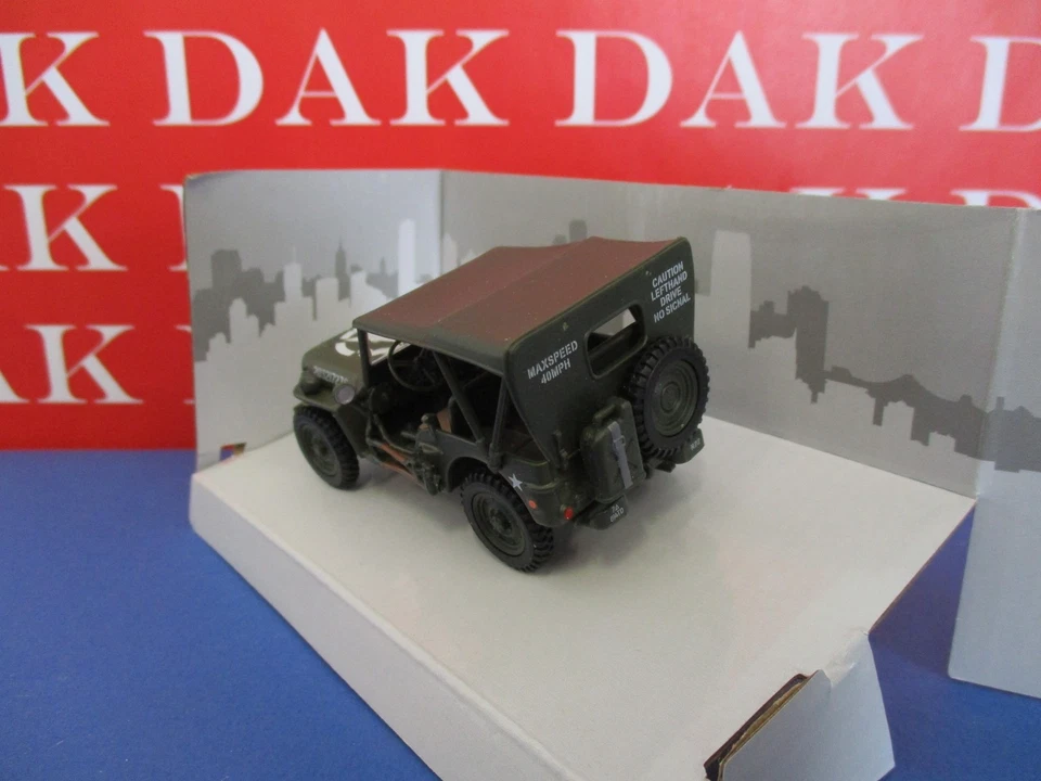 Die cast 1/43 Modellino Auto Jeep Willys 4x4 with Soft Top by Cararama - Immagine 3 di 4