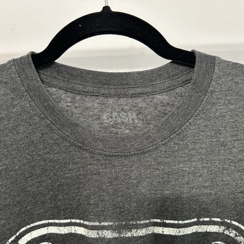 Cash Johnny Cash Gray and White Graphic Music Tshirt Size Medium - "Bennet" - Picture 13 of 22