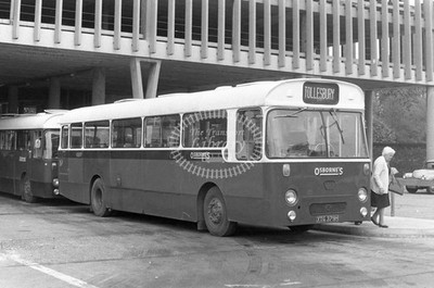 FOTO Osbournes Leyland Leopard XTG379H in Colchester 1979 - JGS Smith