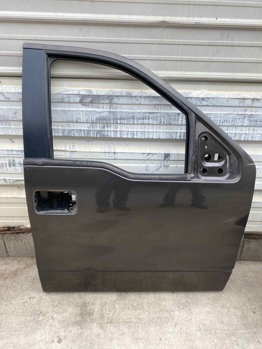 2004 - 2008 FORD PICKUP F150 Front Door Paint Code T7 Right
