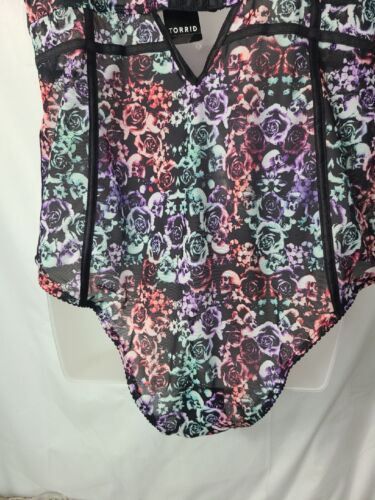 Torrid Damen Body Anzug Dessous Teddy Blumen Totenköpfe Netz GRÖSSE 2 Neu mit Etikett - Bild 8 von 15