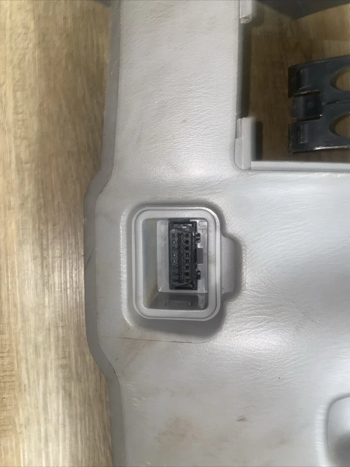 Tablero inferior Subaru Impreza Turbo 2000 GC8 V4-6 1997-2001 Foto 2 de 4