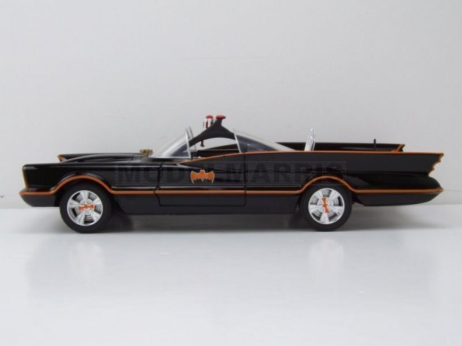 ★最終価格★JADA TOYS 1966CLASSICTV BATMOBILE Amazon.com: Jada DC Comics 1:18 1966 Classic TV Series