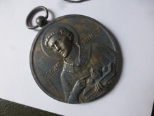 rare Médaille Lapidation du juif martyr Saint Etienne signée Becker diam 59 mm