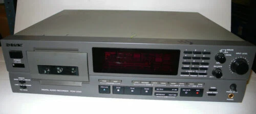 Lecteurs de cassette et de bande Sony