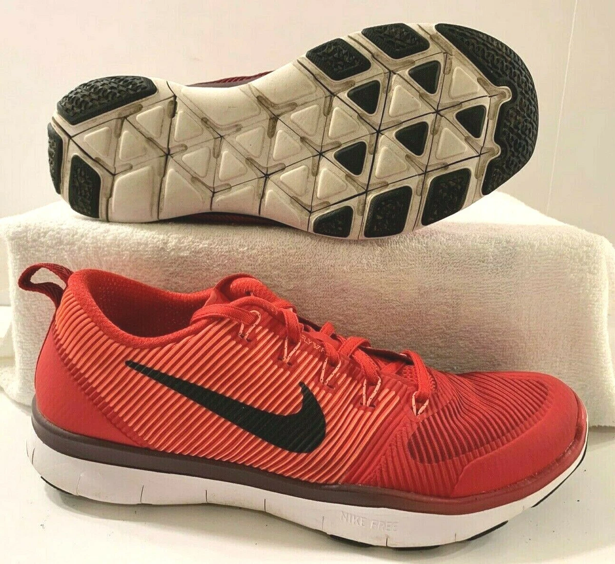 Nike Free Versatility University Red Black Mens sz 833258-606 |