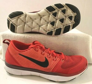nike free train versatility red