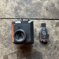MERCEDES A-CLASS 12-18 W176 IGNITION AND DOOR LOCK SET INC 1 KEY A2469055501