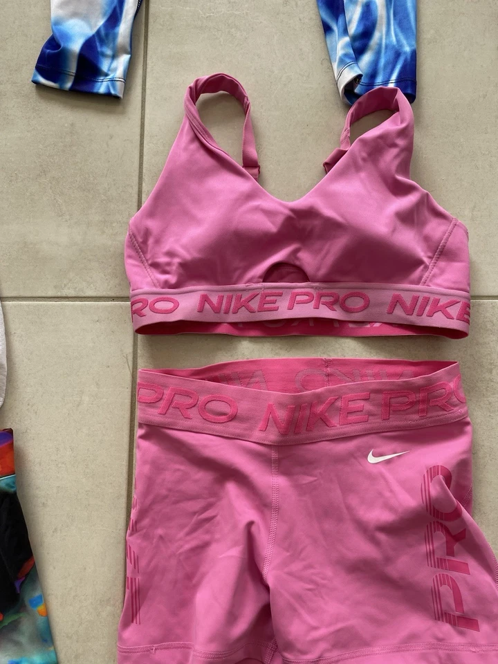 Womens Bulk Bundle Lot GYM Active Wear Size XS-S ,Nike,Lorna Jayne,ryderwear,etc - image 2 of 4