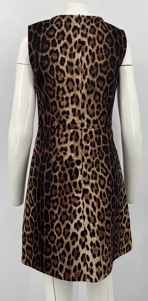 Vestido Boutique Moschino marrom estampa de leopardo mistura de lã sem mangas arco-sotaque tamanho 6 - Imagem 3 de 4