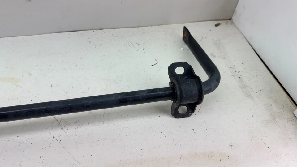 2015–2017 Chrysler 200 Rear Stabilizer Sway Bar OEM 68161271AB - Image 2 of 4