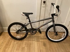 Free Agent Maverick World Team Bmx