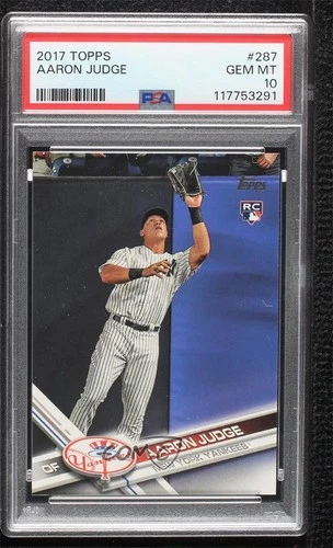 2017 Topps Aaron Judge (Fielding) #287 PSA 10 GEM MT Rookie RC