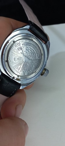 Vostok Wostok Komandirskie vintage Soviet USSR mechanical wrist watch - Picture 15 of 19