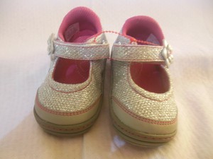 surprize baby shoes