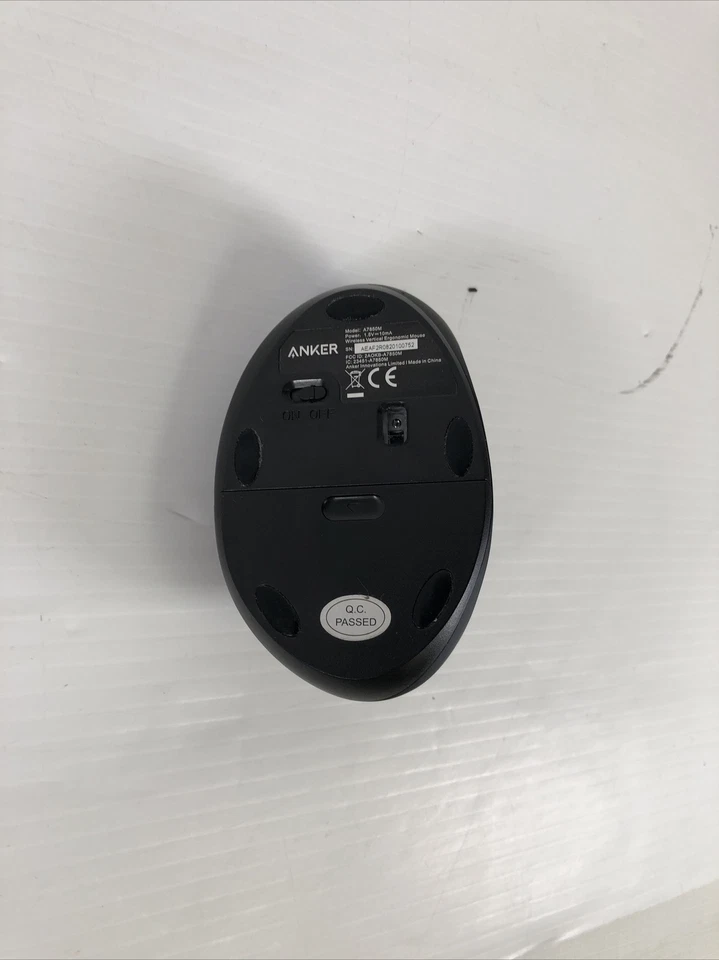 Anker A7850m 2.4G Wireless 1600DPI 5-Buttons Vertical Ergonomic Optical Mouse - Image 3 of 3