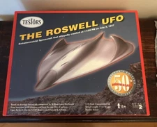 (Opened/New) 1997 Testors Roswell UFO 1:48 Model