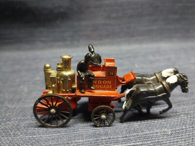 LESNEY FIRE CHIEF CAR イギリス製 Vintage Lesney Matchbox Ford Fairlane Fire Chief's Car No