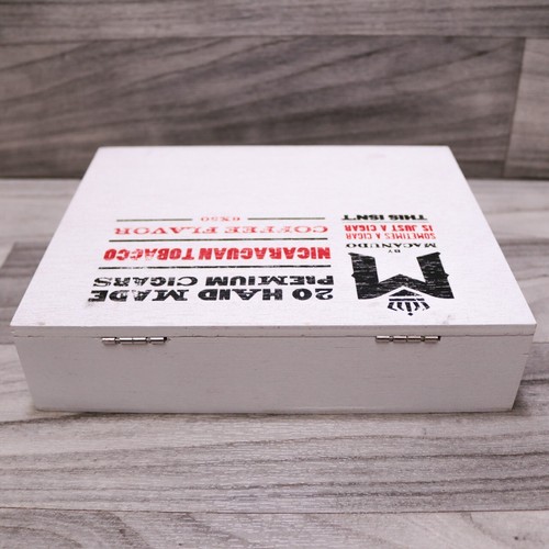 Caja de cigarros de madera vacía con sabor a café Macanudo Toro 6 x 50 8,5" x 6,75" x 2" - Imagen 7 de 11