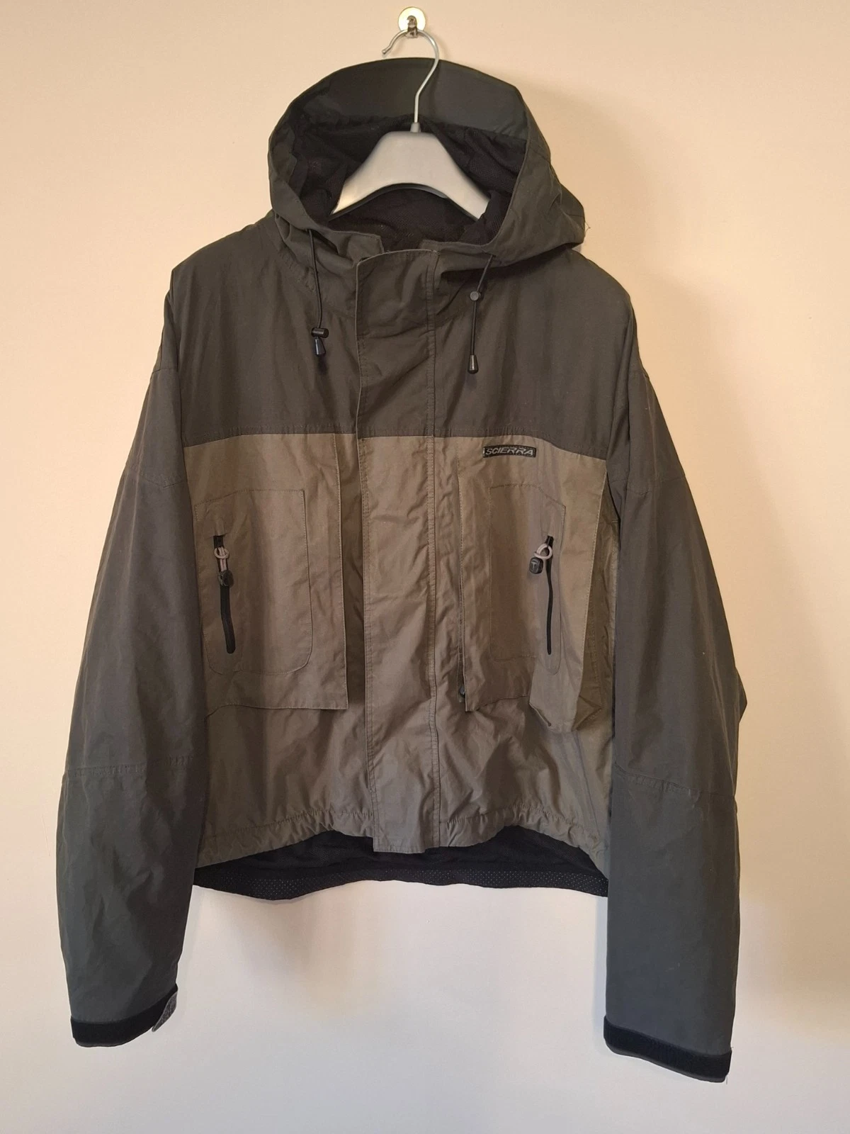 Scierra Wading Jacket XL Fishing Outdoor Coat Green Waterproof Fly Fish Wet
Opens in a new window or