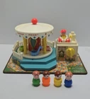 Vintage Fisher Price Little People Merry Go Round 1972 READ
