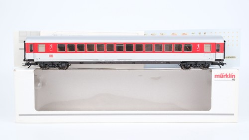 Märklin H0 42861 Schnellzugwagen InterCity 1. KL. DB | Condition: Gebraucht