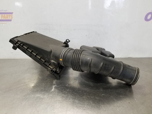 17 2017 TOYOTA 4 RUNNER TRD PRO 4.0L ENGINE AIR CLEANER LID ONLY 