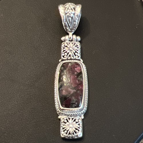 Sarda Bali Sterling 925 Rare Eudialyte Stone Pendant Signed 9.4g